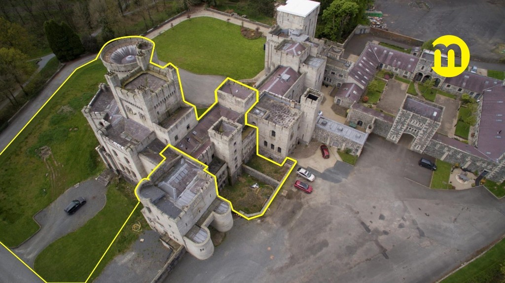 Só uma parte do castelo está no mercado