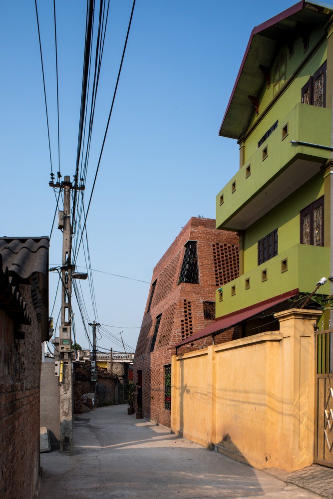 As cores do vizinho são bastante peculiares...