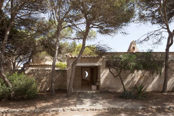 Can Lis fica em Porto Petro (Maiorca)