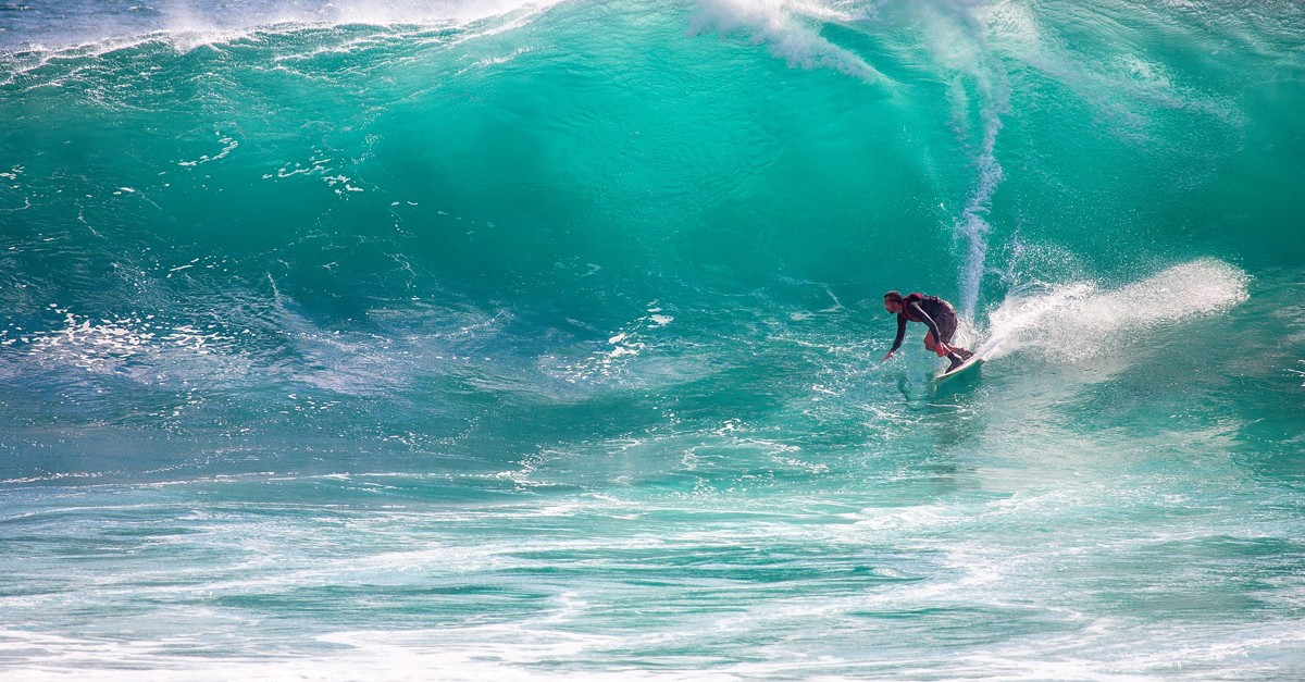 Olas y surf en España y Portugal / pixabay.com/es/users/Kanenori-4749850/