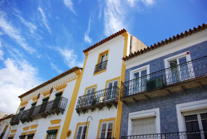 Saída de capital estrangeiro pode colocar imobiliário e economia “em risco”, avisa diretora do BdP