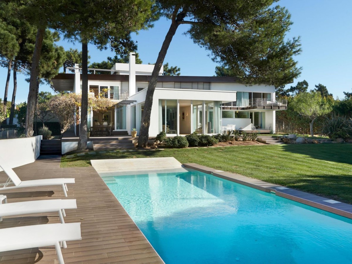 House of the week in Quinta da Marinha, Cascais House of the week in Quinta da Marinha, Cascais