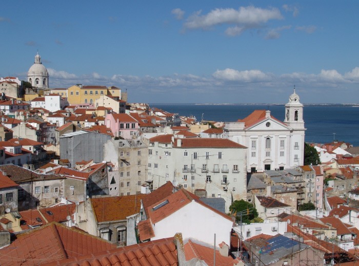 Lisboa vai investir 201 milhões de euros para reforçar oferta de casas 