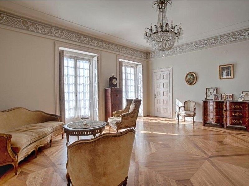 This classical property has all the modern comforts you need