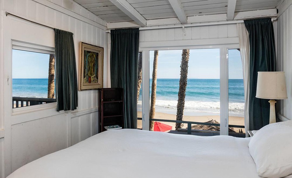 Está localizada em Malibu