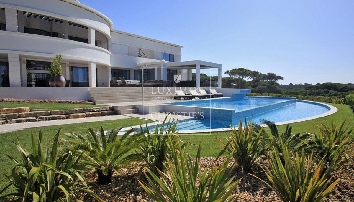 Casas de luxo ao rubro: procura em Portugal ronda os 3 milhões de euros