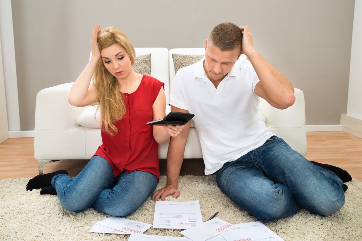 Sobre-endividado e em risco de perder a casa? Como funcionam as penhoras...