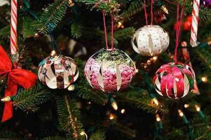 Fotografias transformadas em bolas de Natal Fotografias transformadas em bolas de Natal