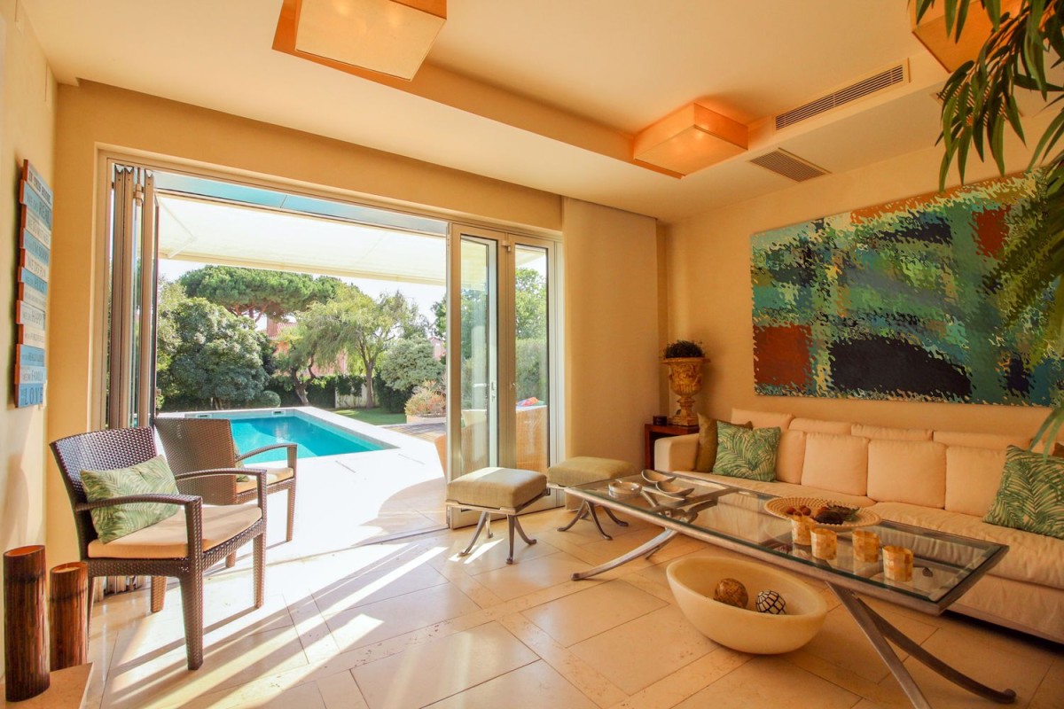 You can jump in the pool from your living room You can jump in the pool from your living room