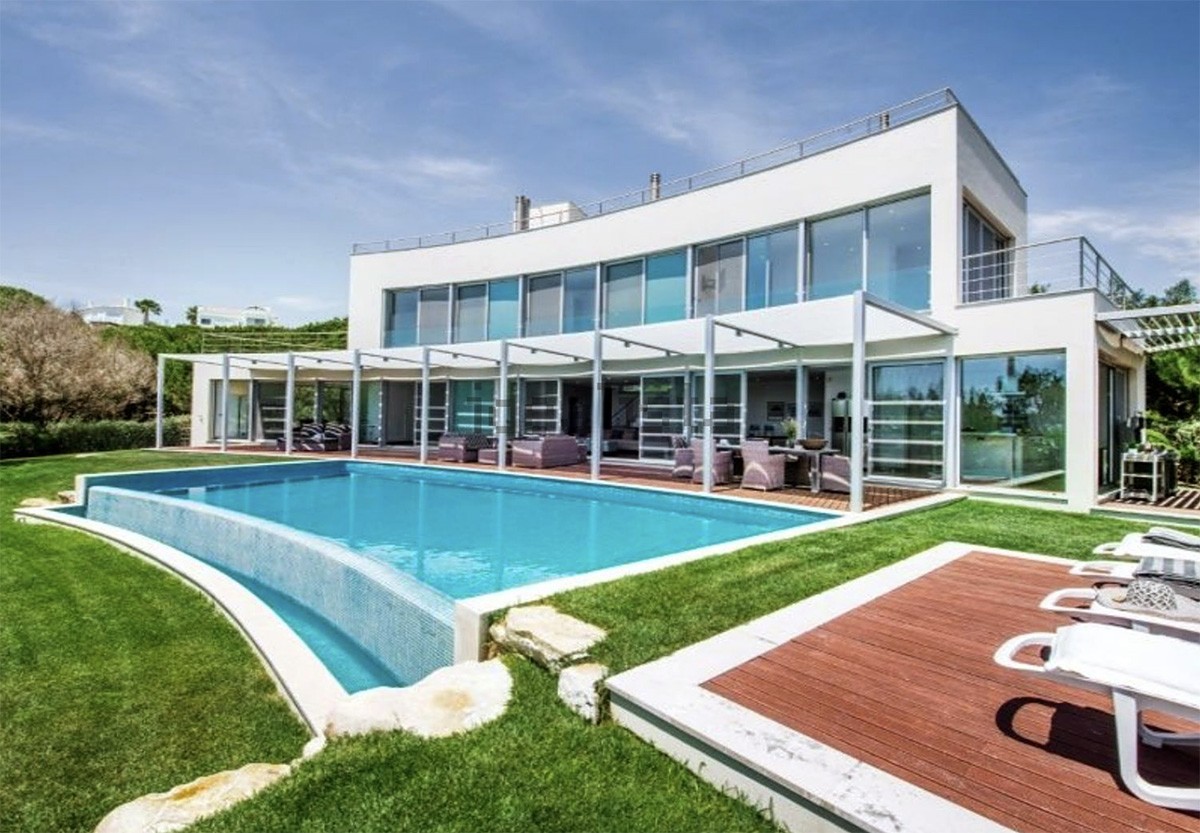 6. Moradia contemporânea em Almancil, Algarve