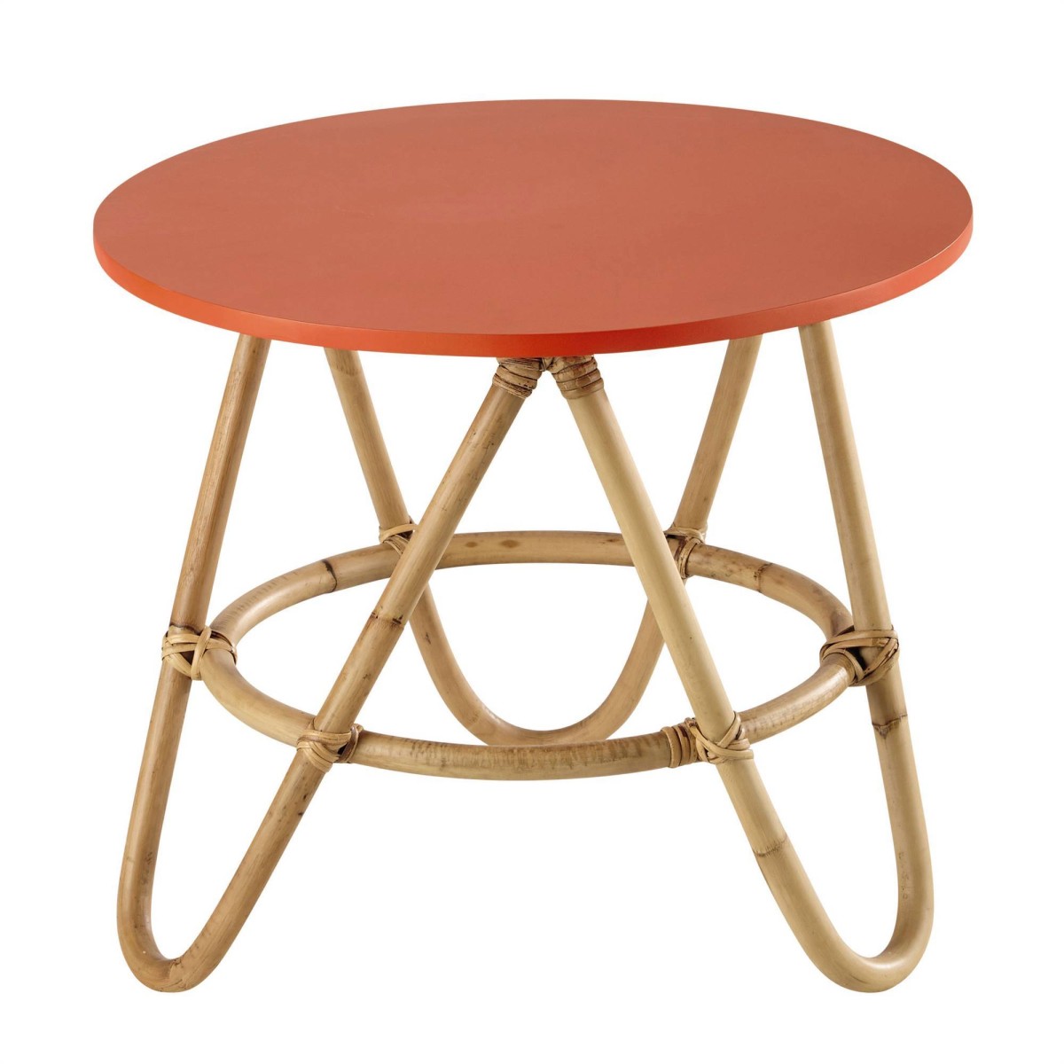Uma mesa em madeira, com tampo diferente Uma mesa em madeira, com tampo diferente