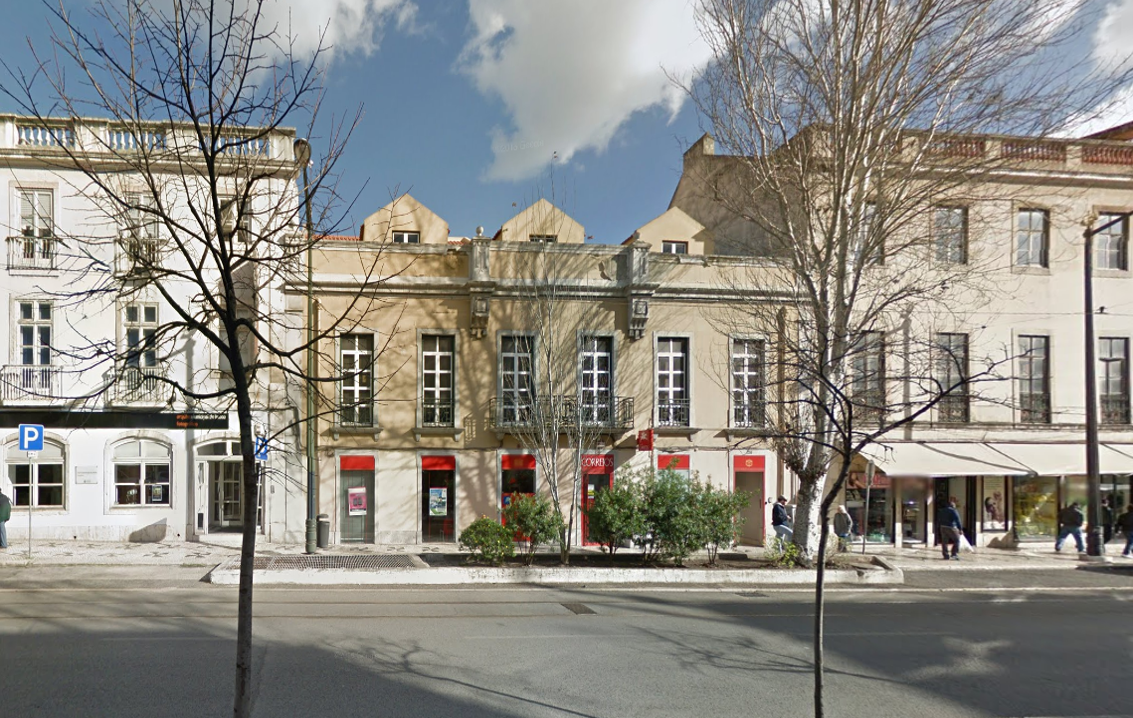 Antigo edifício dos CTT em Lisboa convertido no "maior hostel de Portugal"