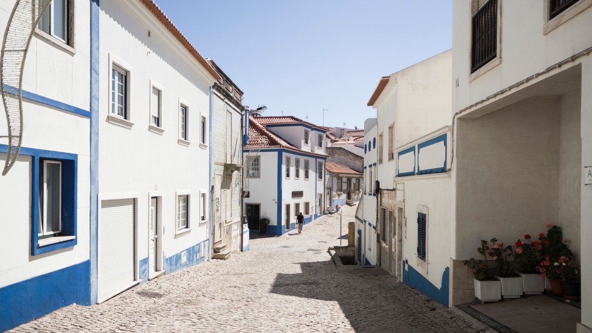 Só uma em cada quatro casas à venda em Portugal tem garagem