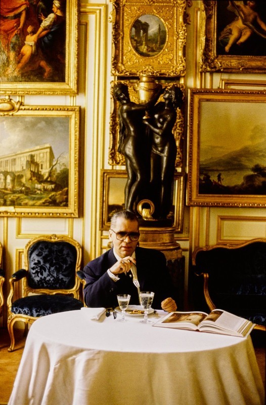 O apartamento parisiense O apartamento parisiense
