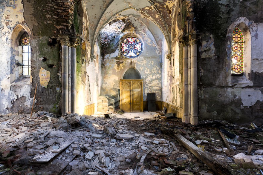 'Walk Into The Light' 'Walk Into The Light'