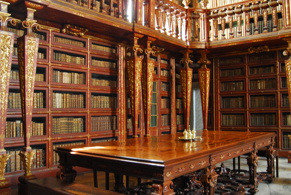 La regale biblioteca Joanine / Wikimedia Commons