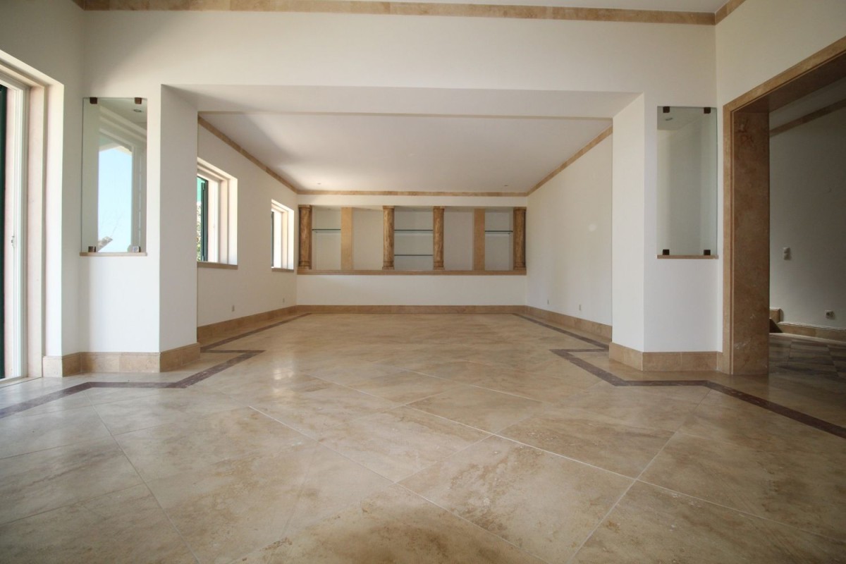 La casa ha molte rifiniture di lusso
