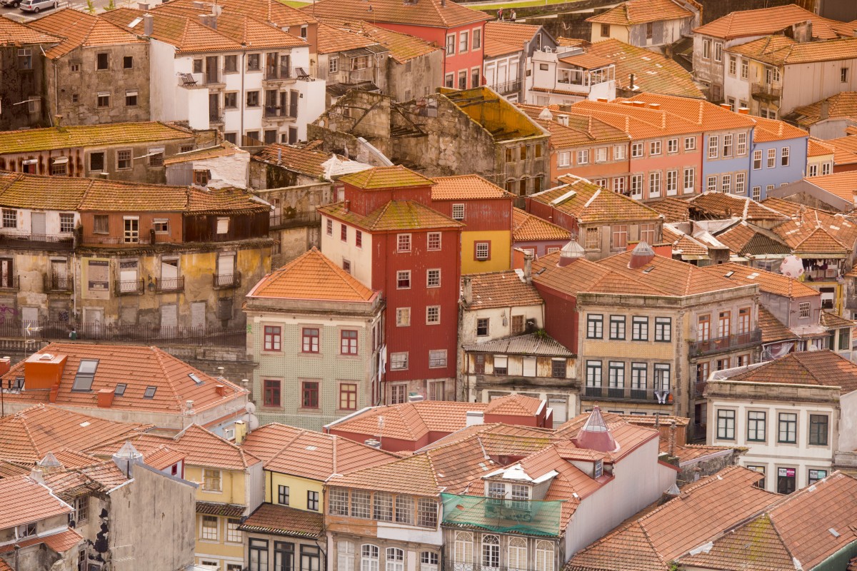 Casas mais caras, mas vendidas por menos 22% que preço original