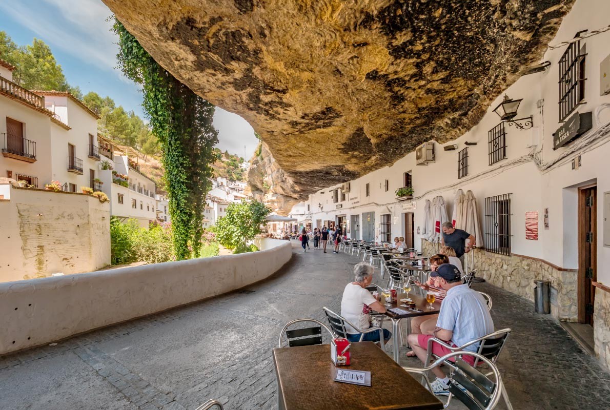 Setenil de las Bodegas