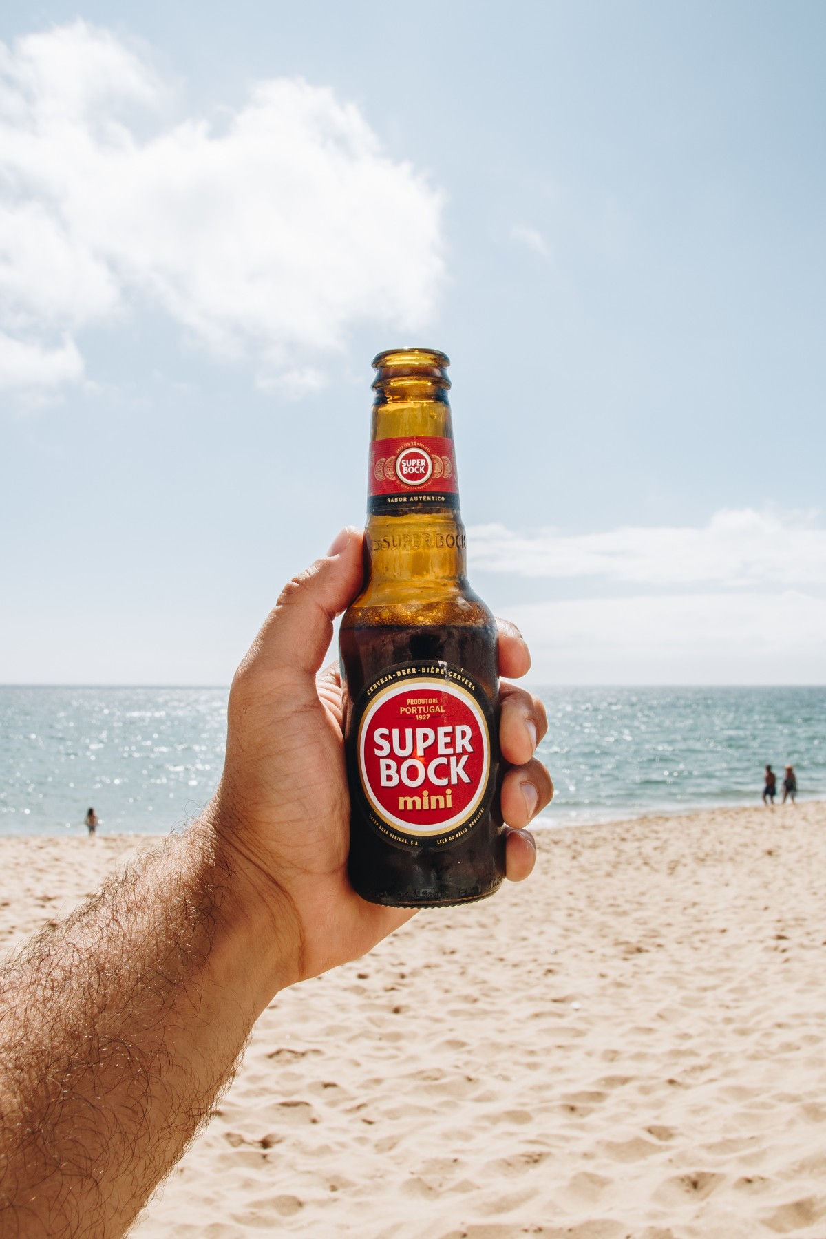 Uma Sagres ou Superbock bem frias no verão Uma Sagres ou Superbock bem frias no verão