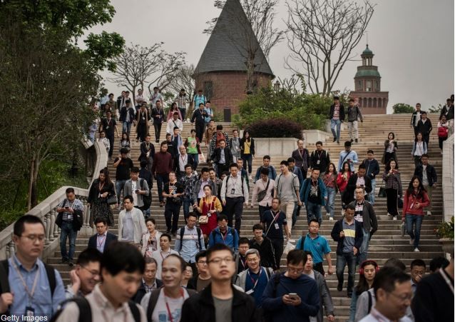 Capacidade para 25.000 empregados