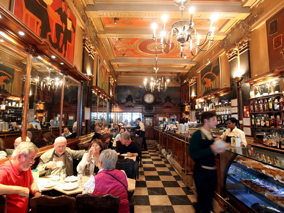 Lojas históricas passam a estar num inventário online, que dá isenções a proprietários e protege inquilinos