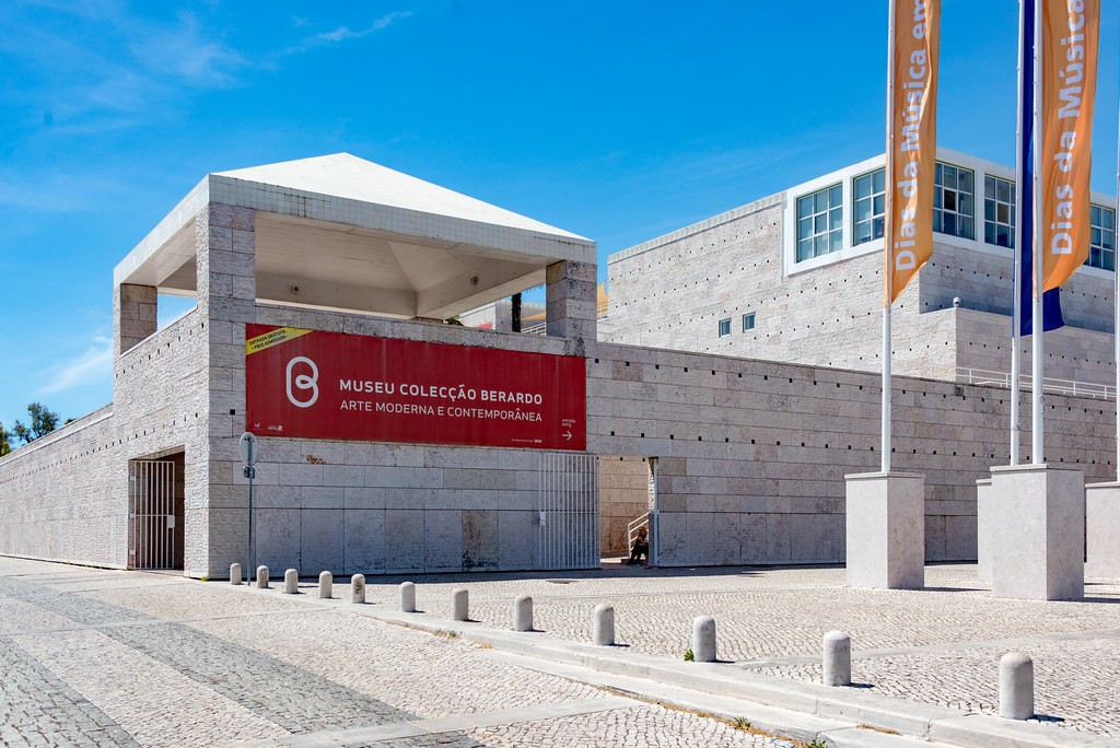 Coleção Berardo muda-se do CCB para Azeitão? Bacalhôa compra edifício histórico de 30 mil m2 