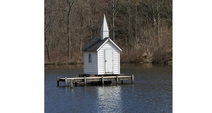 Capela Cross Island (EUA) Capela Cross Island (EUA)