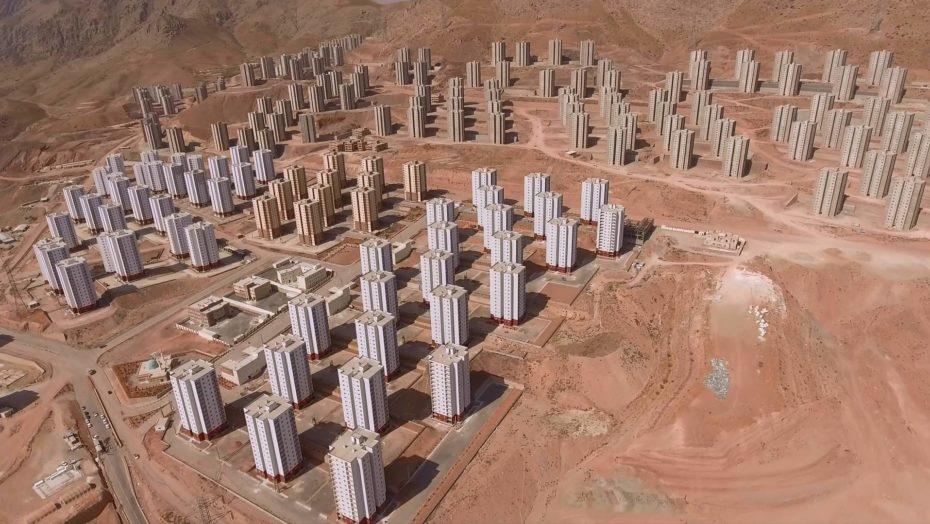 As torres ficam a 50 km da capital do Irão