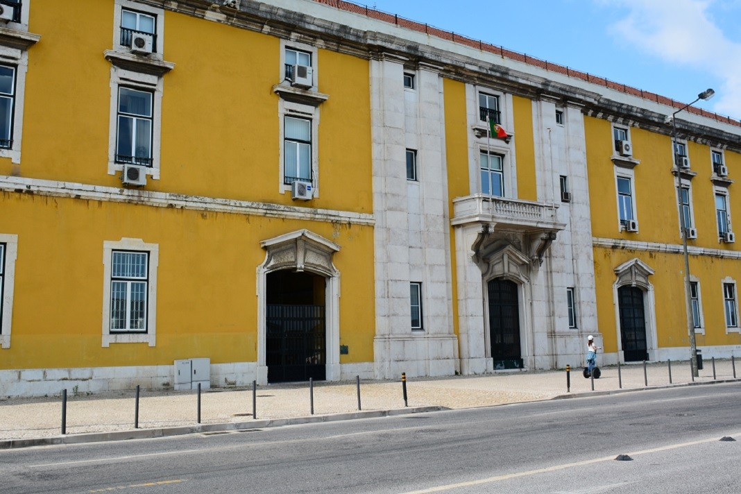 Parque imobiliário do Estado está a emagrecer - soma agora 23.456 imóveis