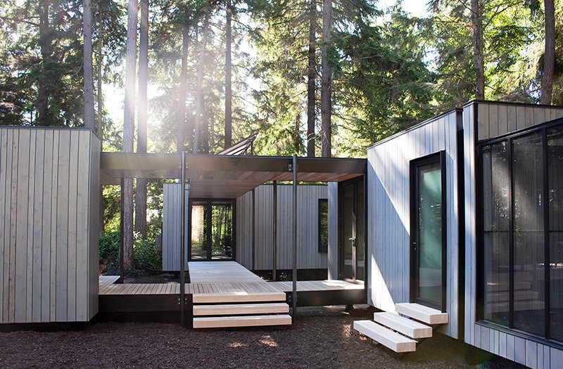 Tem a forma de contentores