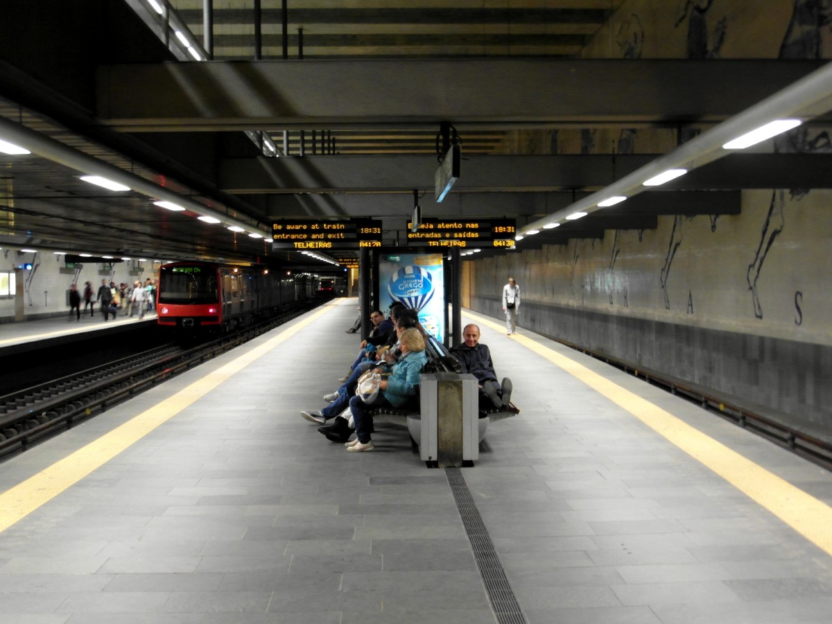 Obras da linha circular do Metro de Lisboa derrapam – só abre ao público em 2024