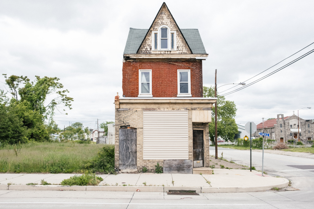 Mais uma casa abandonada