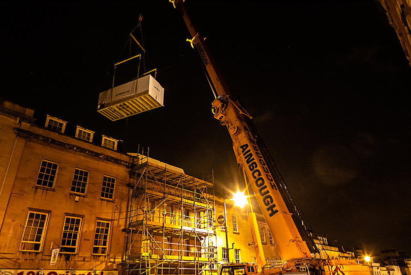 Bristol lança projeto de casas pré-fabricadas para estudantes (montadas em 4 noites)