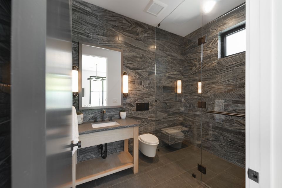 Acabamentos em pedra