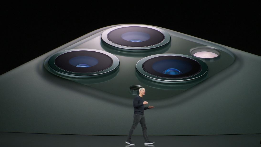 O velho iPhone já não serve? A Apple lançou mais três (topo de gama)