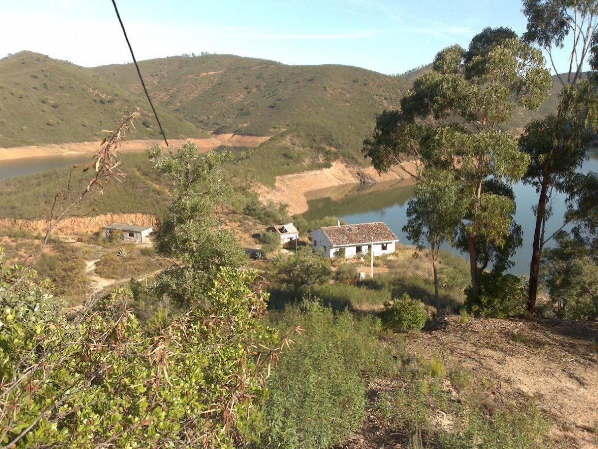 Há duas aldeias à venda em Arouca e Silves, ideais para turismo de ambiente