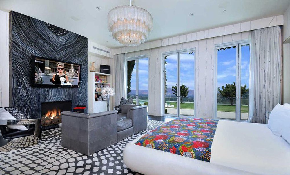 Arrojada é outra palavra que bem descreve a casa