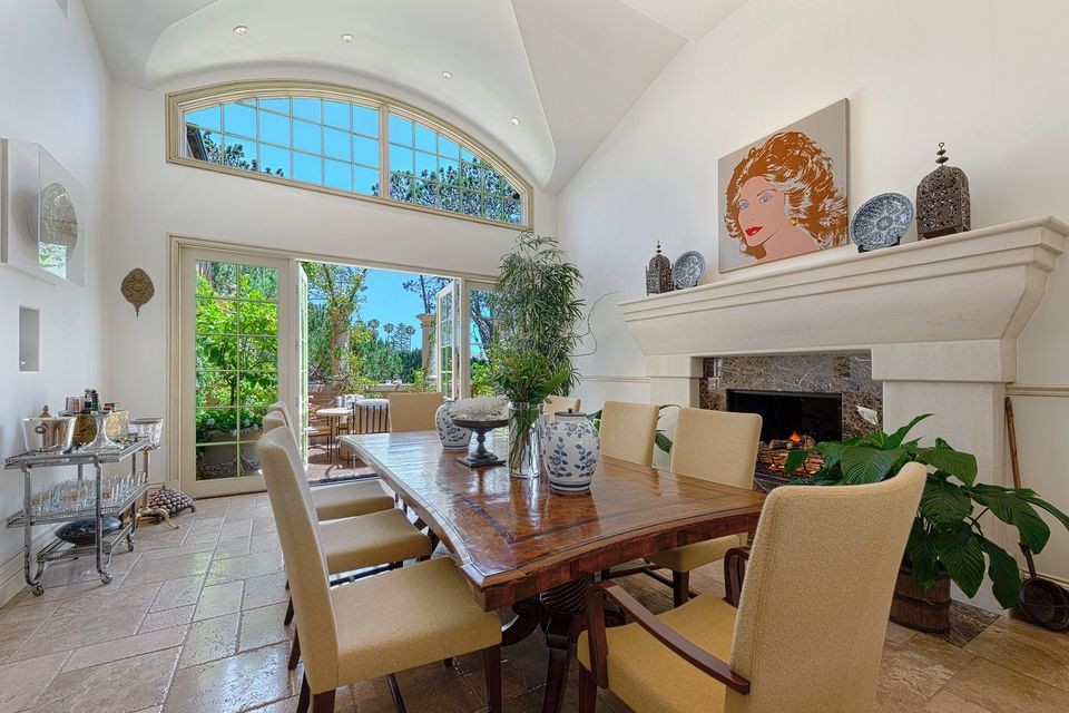 Grande, simples e com vista