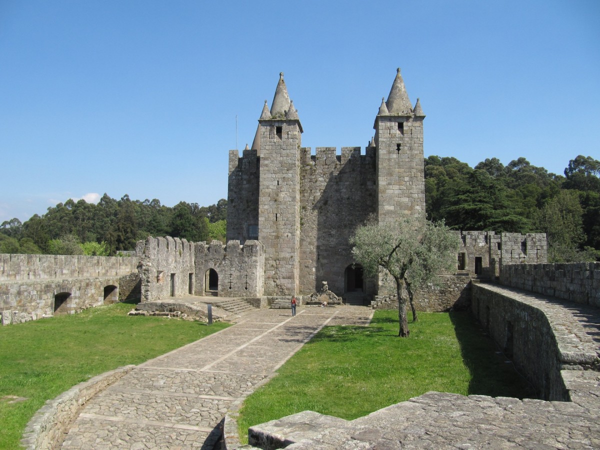 Castle of Santa Maria da Feira 