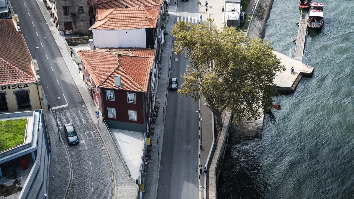 Vai nascer um novo parque urbano no centro do Porto – terreno está abandonado há décadas