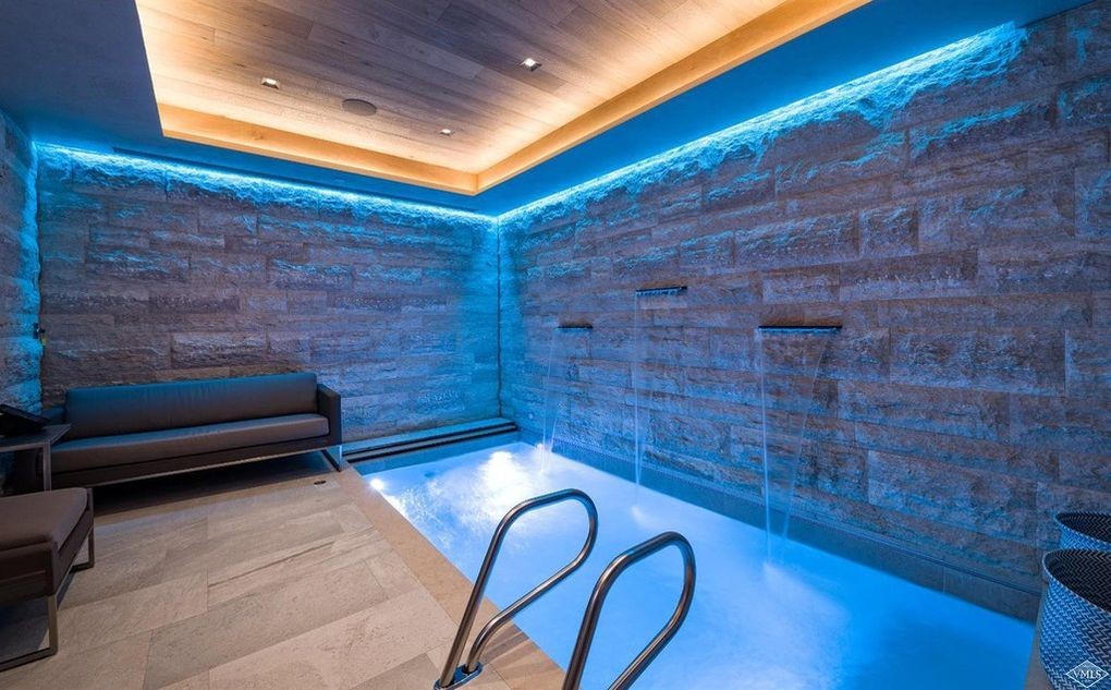 Piscina interior