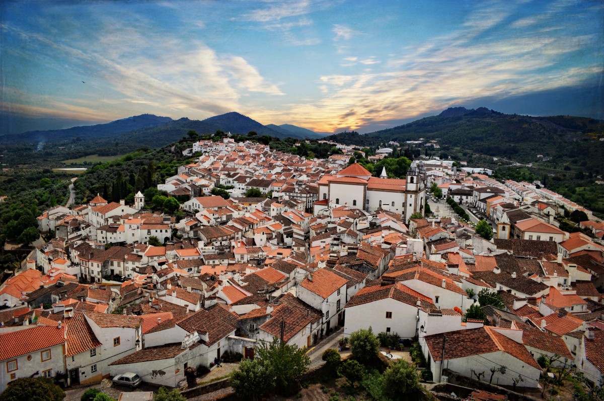 Os 10 municípios mais baratos (e mais caros) para comprar casa em Portugal