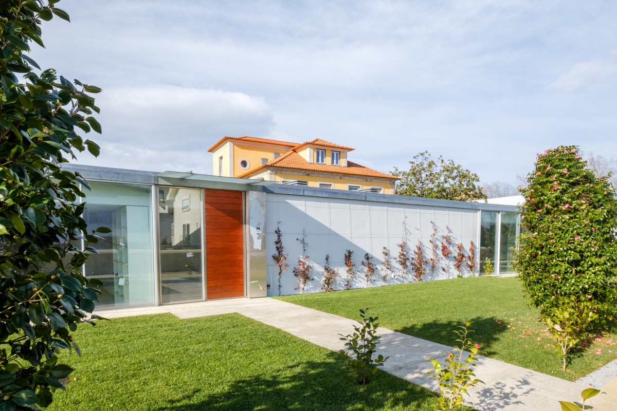 LUXIMOS Christie's International Real Estate LUXIMOS Christie's International Real Estate