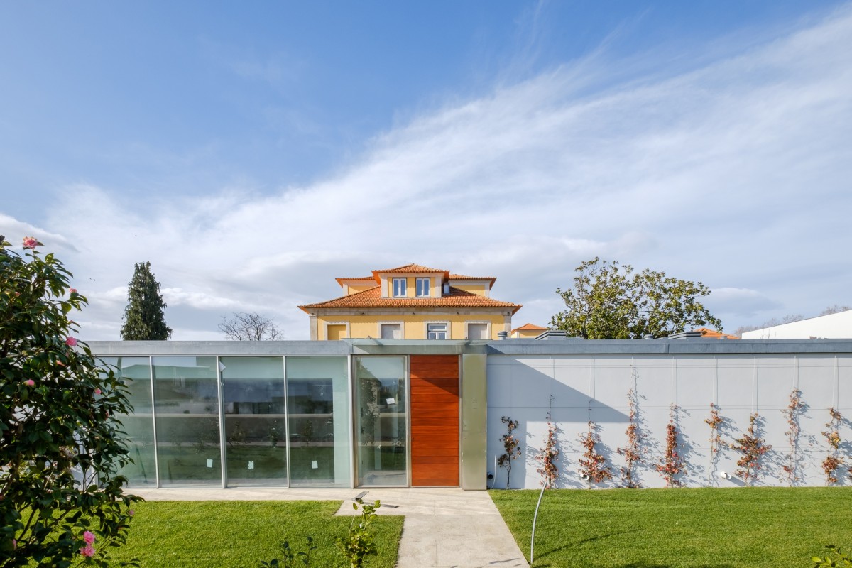 LUXIMOS Christie's International Real Estate LUXIMOS Christie's International Real Estate