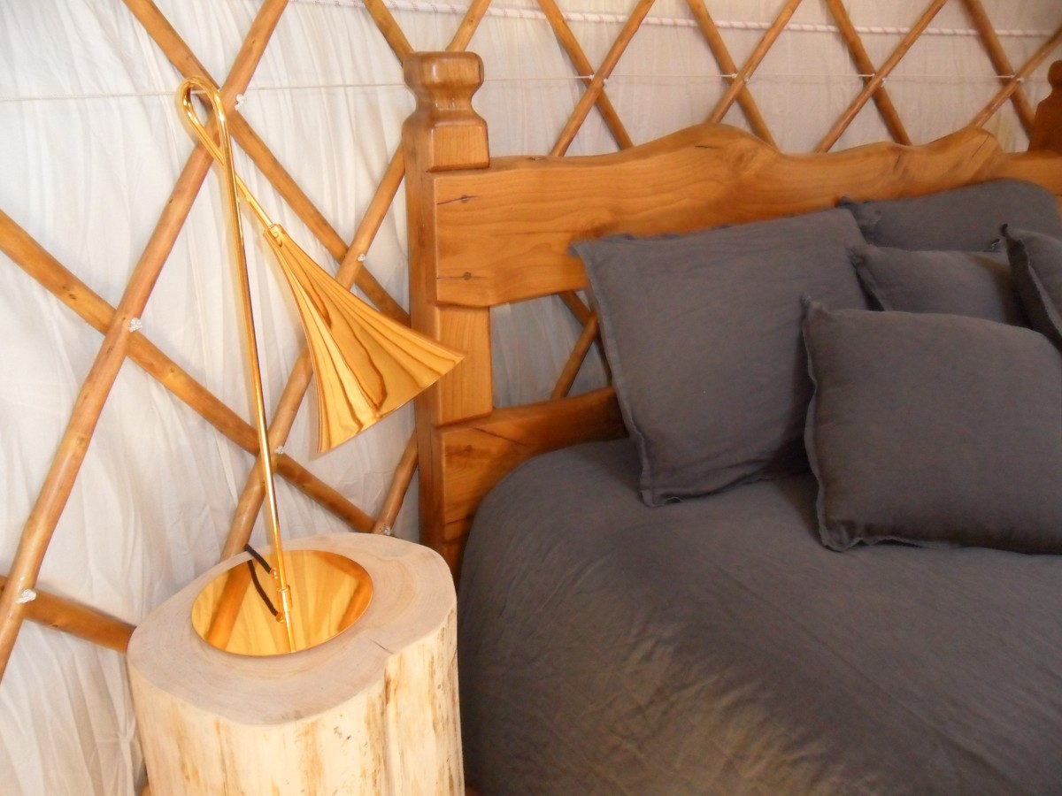 Um projeto de vida chamado glamping: este casal pôs "mãos à obra" e construiu um refúgio nos Açores