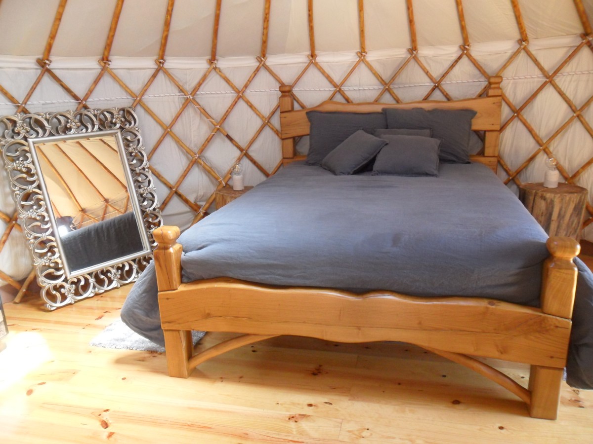 Um projeto de vida chamado glamping: este casal pôs "mãos à obra" e construiu um refúgio nos Açores
