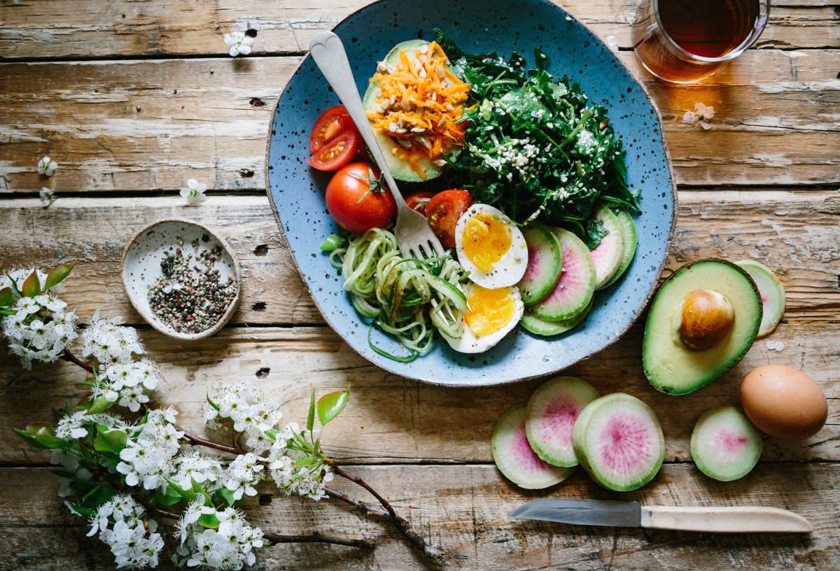 Dicas para comer bem sem engordar na quarentena