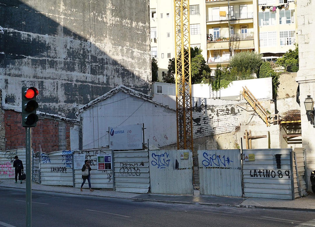 Custos de construção de casas novas abrandam em fevereiro