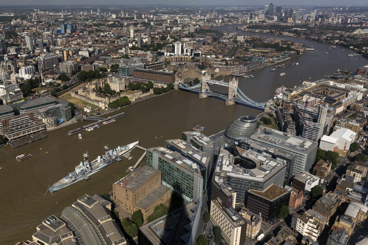 Um comprador estrangeiro pagou quase 7 milhões por casa em Londres depois de uma visita virtual